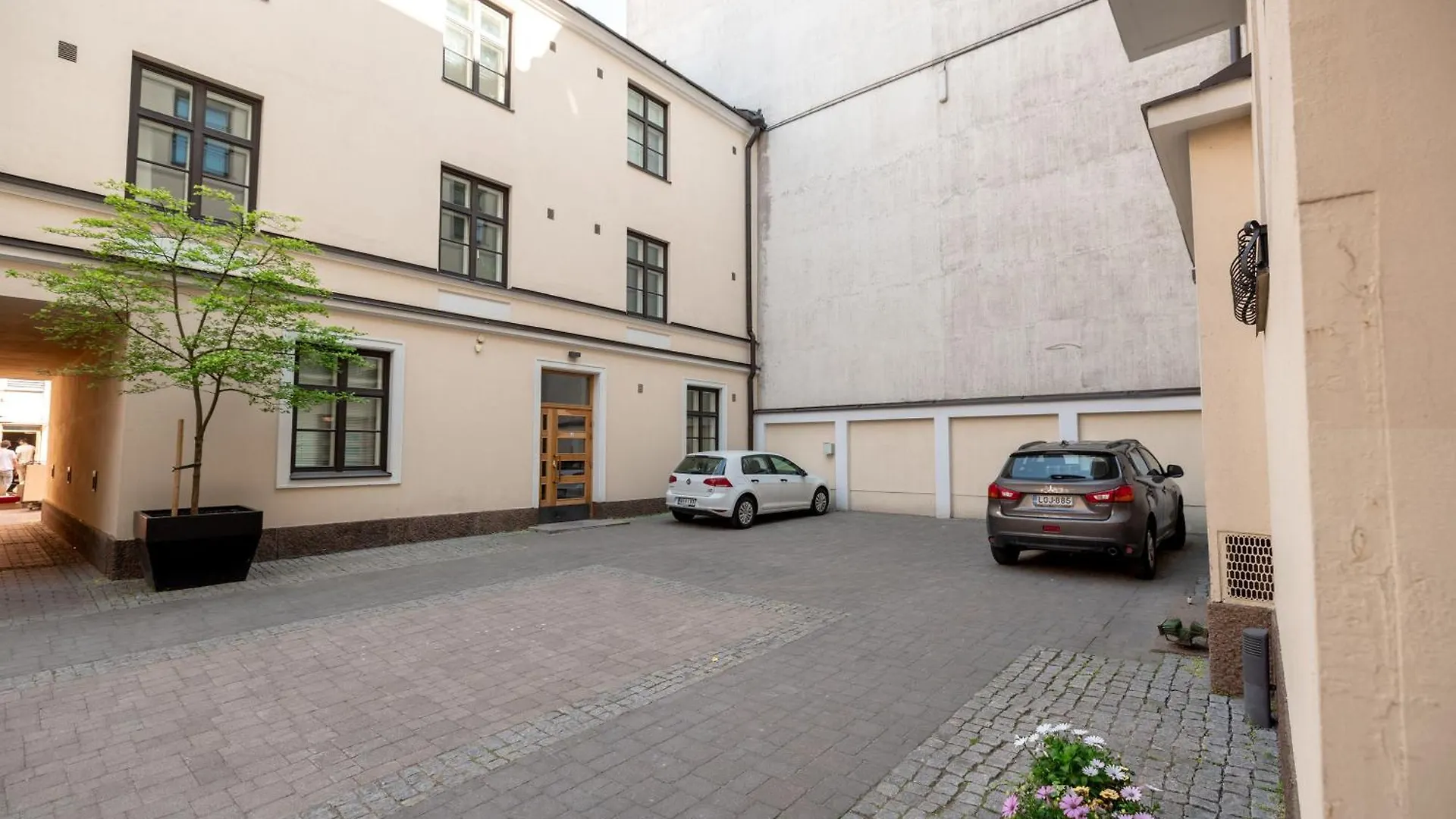 2Ndhomes Bright 2Br Apartment Next To Esplanade Park Helsinky